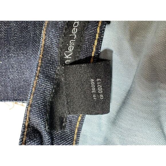 Calvin Klein Jeans Ultimate Bootcut Women's 27/4 Blue Low Rise Medium Wash - Picture 13 of 14